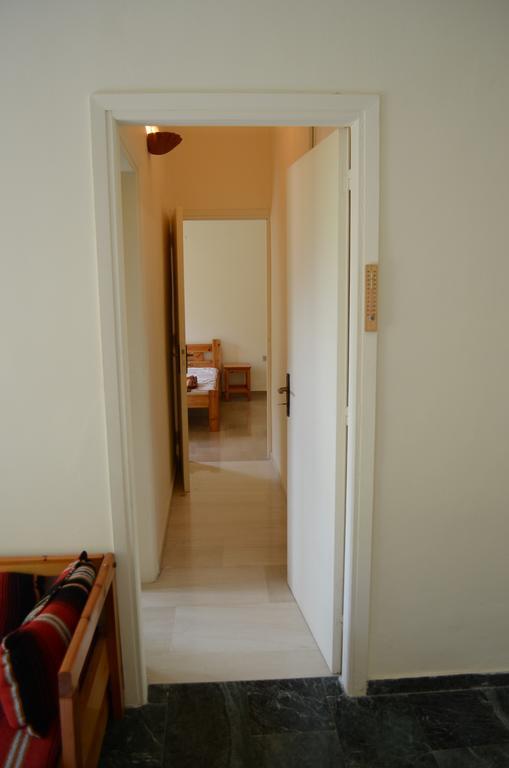 Kineta Apartments Екстериор снимка