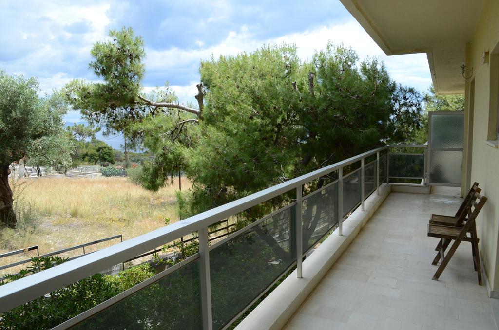 Kineta Apartments Екстериор снимка