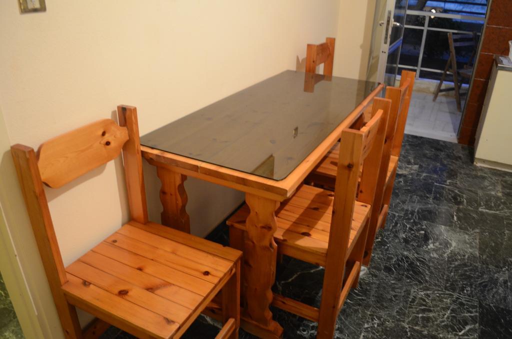 Kineta Apartments Екстериор снимка